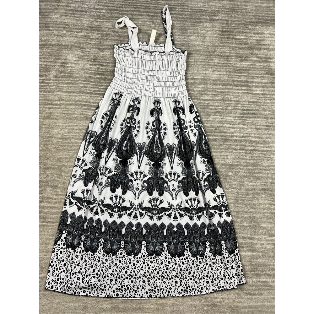 Ace Fashion Dress Womens Medium Black & White Sleeveless Smocked Knee Length